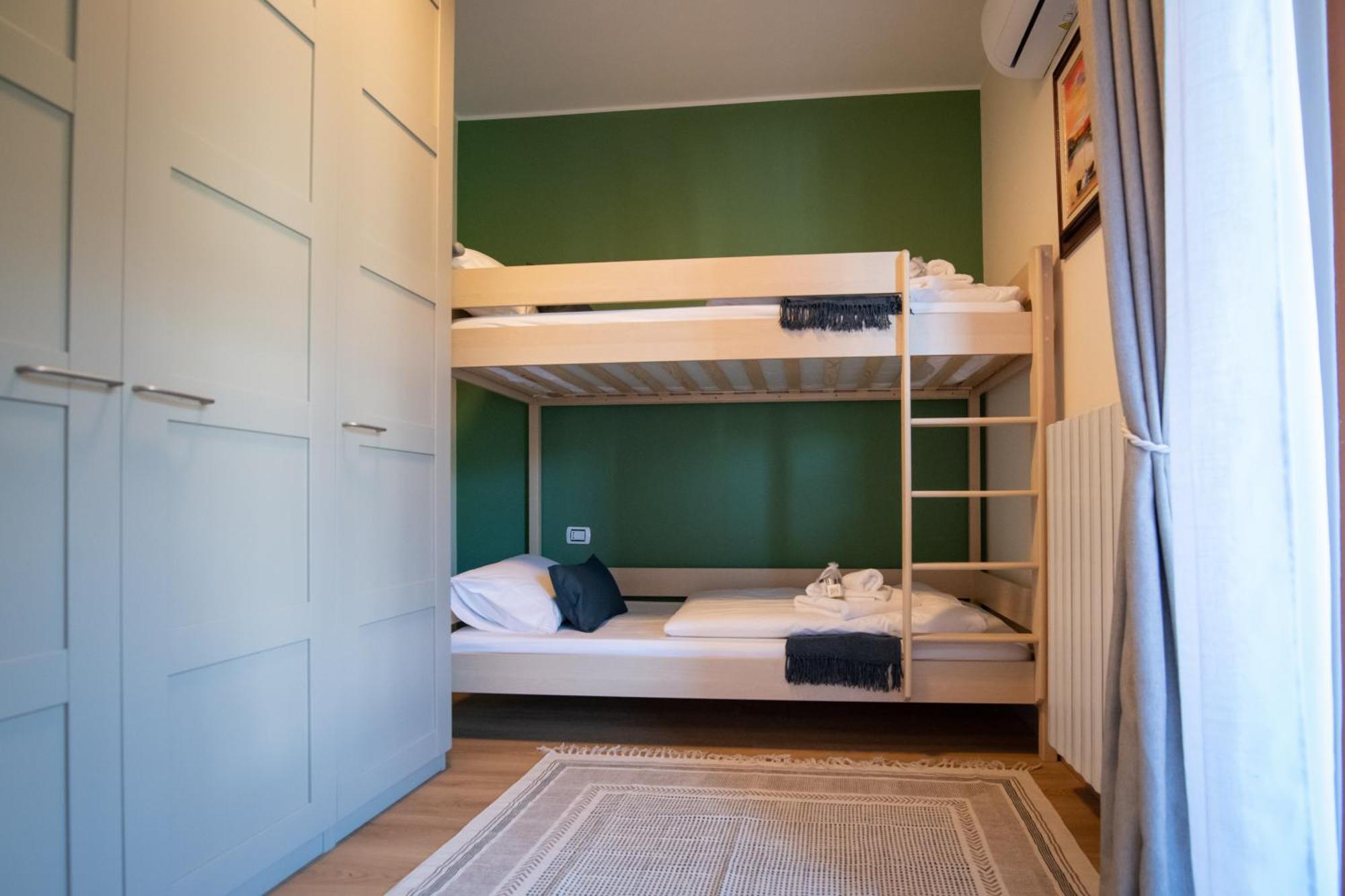 Residenza Lago Sereno Porto Ceresio Zewnętrze zdjęcie