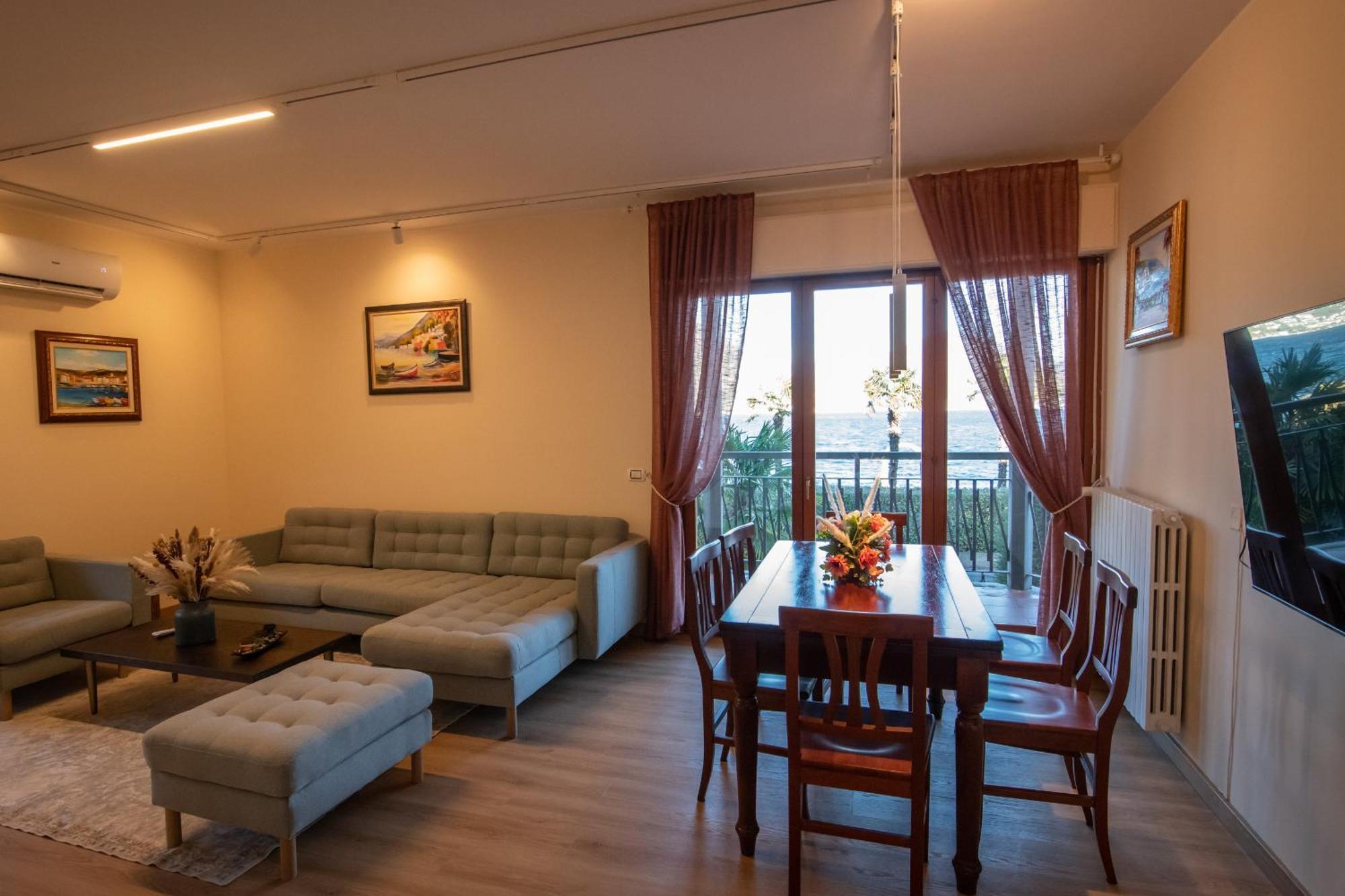 Residenza Lago Sereno Porto Ceresio Zewnętrze zdjęcie